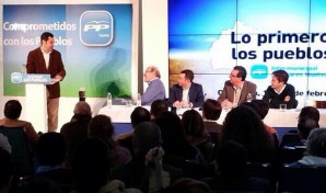 El reto de Moreno: El primer presidente de centro derecha de Andalucía
