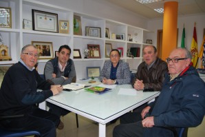 Reunión en el Ayuntamiento de Isla Cristina para preparar la gala del deporte