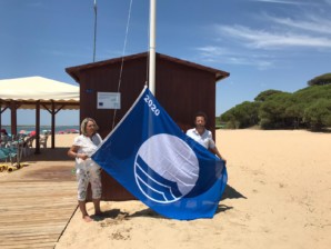 Las banderas azules ondean en las playas del Caño de la Culata y San Miguel
