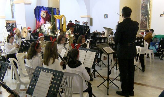 La banda Municipal de Música de Villablanca vuelve a celebrar su Concierto de Navidad
